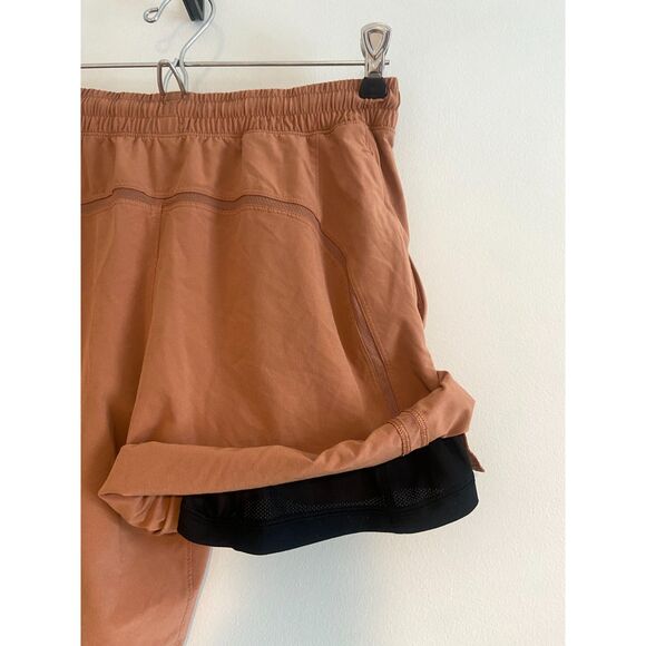 LULULEMON Men's Pace Breaker 7 inch Orangey Brown (desert sun) LINED Size Small - Picture 4 of 8